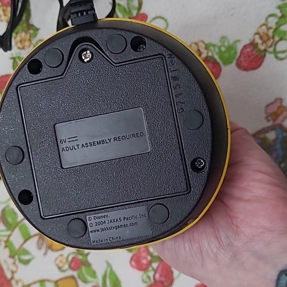 Vintage Y2K Disney Plug N Play Game System - Picture 5 of 5